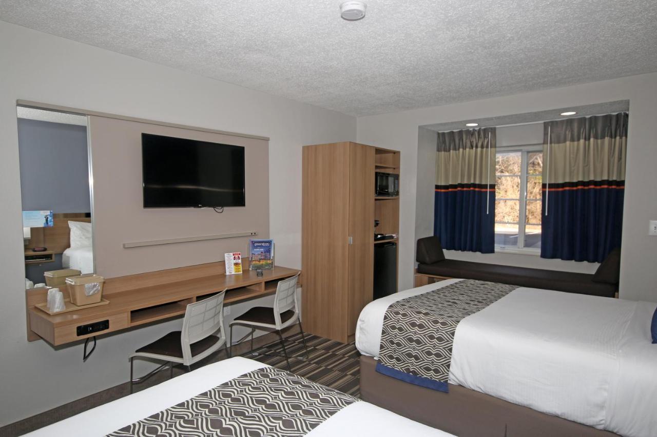 Microtel Inn By Wyndham Greensboro Extérieur photo