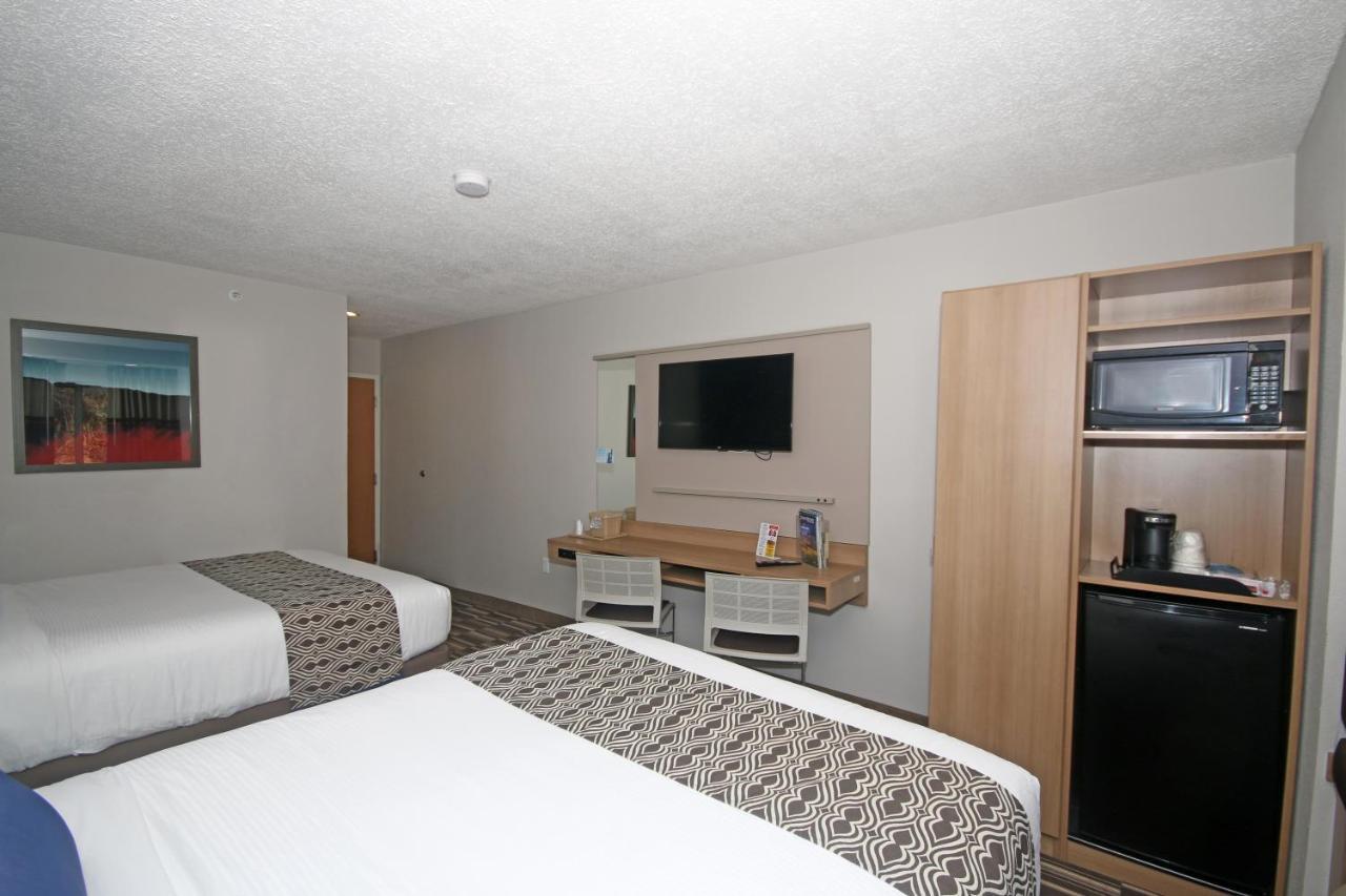 Microtel Inn By Wyndham Greensboro Extérieur photo